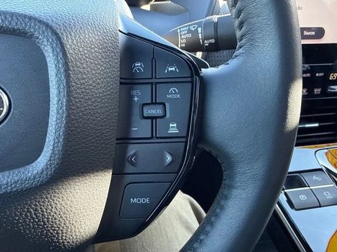 Used 2023 Subaru Solterra AWD image 27