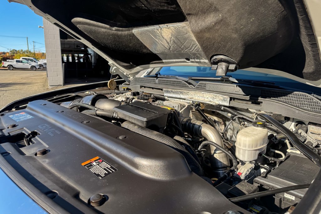 Used 2019 GMC Sierra 3500 Denali w/ Duramax Plus Package AWD/4WD image 38