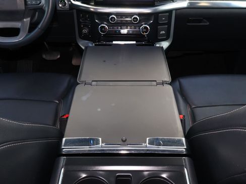 Used 2022 Ford F150 Lariat w/ Max Trailer Tow Package image 13