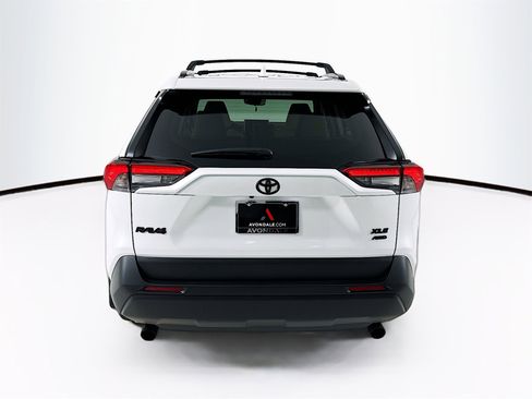 Used 2025 Toyota RAV4 XLE Premium image 7