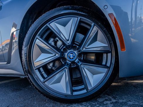 Used 2024 BMW i4 eDrive35 w/ Premium Package image 30