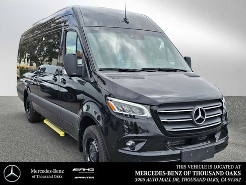 Used 2024 Mercedes-Benz Sprinter 3500 image 1