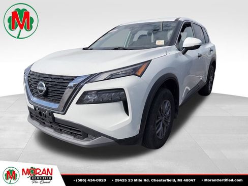 Used 2022 Nissan Rogue S AWD/4WD image 1