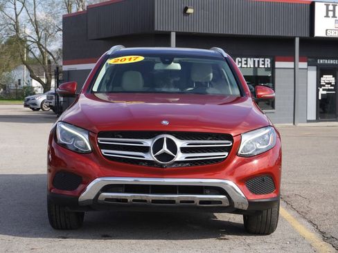 Used 2017 Mercedes-Benz GLC 300 image 2
