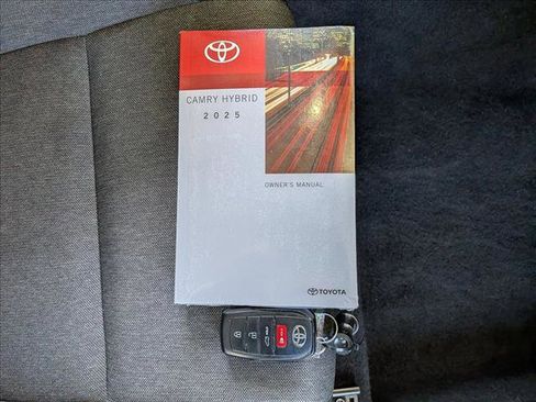 Certified 2025 Toyota Camry LE FWD image 22