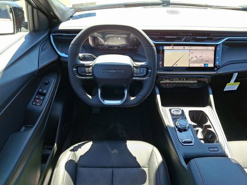 New 2026 Jeep Cherokee Overland AWD/4WD image 9