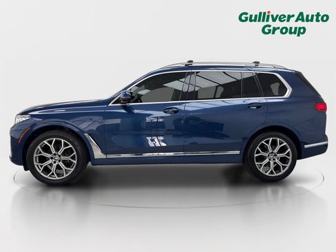 Used 2021 BMW X7 xDrive40i w/ Premium Package 2 AWD/4WD image 3