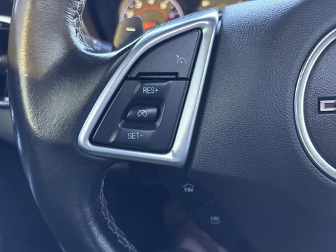 Used 2022 Chevrolet Camaro LT image 23