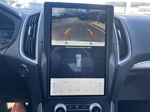 Certified 2022 Ford Edge SEL AWD/4WD image 17