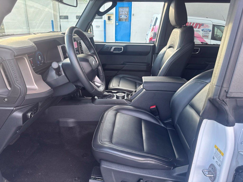Certified 2026 Ford Bronco Outer Banks AWD/4WD image 10