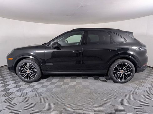 New 2026 Porsche Cayenne AWD/4WD image 2