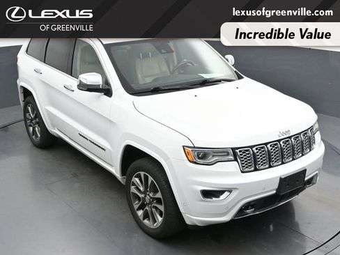 Used 2017 Jeep Grand Cherokee Overland w/ Jeep Active Safety Group AWD/4WD image 43