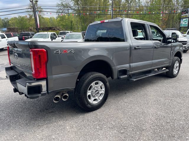 Used 2025 Ford F250 XLT AWD/4WD image 7