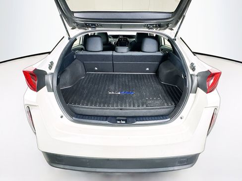 Used 2020 Toyota Prius Prime LE FWD image 28