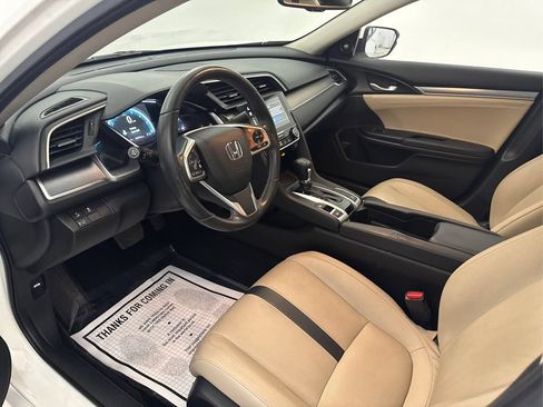 Used 2018 Honda Civic Touring image 26