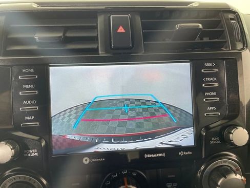 Used 2022 Toyota 4Runner TRD Off-Road Premium image 21