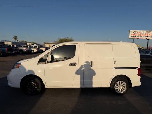 Used 2021 Nissan NV200 SV w/ Sliding Door Glass Package image 4