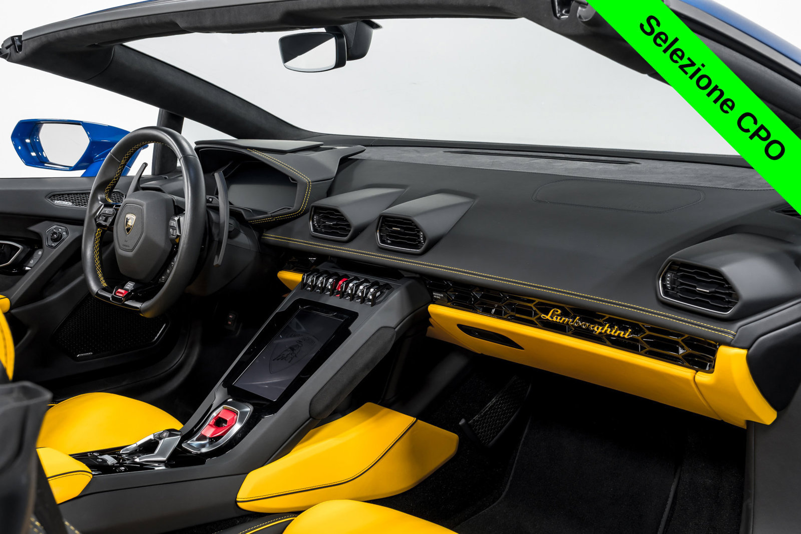 Used 2023 Lamborghini Huracan EVO AWD/4WD image 31