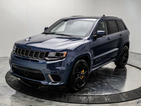 Used 2021 Jeep Grand Cherokee Trackhawk image 7