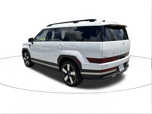 Certified 2024 Hyundai Santa Fe Limited FWD image 5