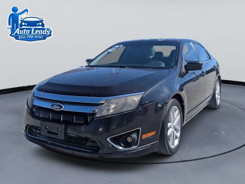 Used 2010 Ford Fusion SEL image 3