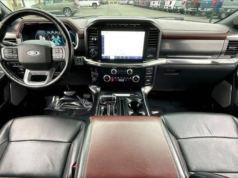 Used 2023 Ford F150 Lariat w/ FX4 Off-Road Package image 16