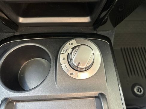 Used 2021 Toyota 4Runner Nightshade AWD/4WD image 37