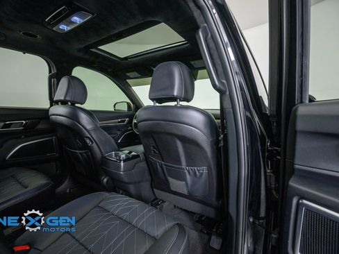 Used 2024 Kia Telluride SX Prestige X-Line AWD/4WD image 37