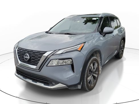 Used 2022 Nissan Rogue Platinum w/ Head-Up Display Package FWD image 3