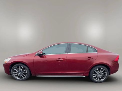 Used 2011 Volvo S60 T6 image 3