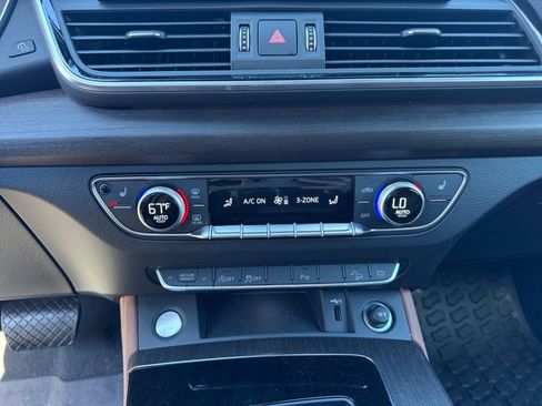 Used 2025 Audi Q5 2.0T Premium Plus w/ Premium Plus Package image 18