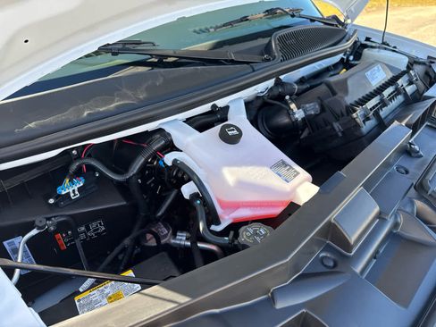 New 2025 Chevrolet Express 2500 image 12