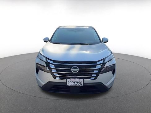 Used 2025 Nissan Rogue SV FWD image 3