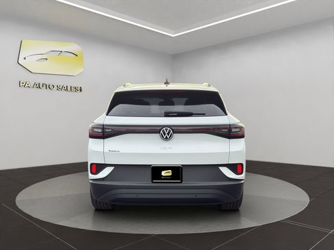 Used 2023 Volkswagen ID.4 Pro image 6