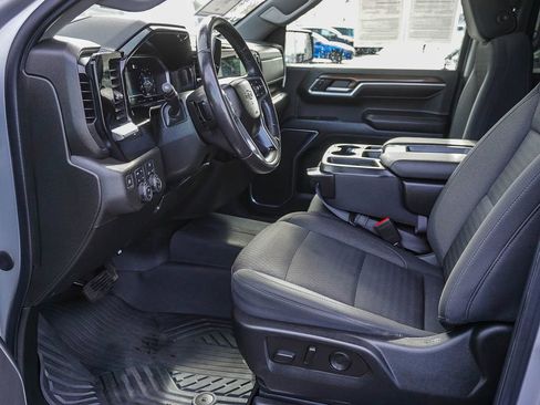 Used 2022 Chevrolet Silverado 1500 RST AWD/4WD image 18