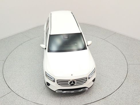 Used 2025 Mercedes-Benz GLB 250 image 23