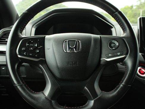 Used 2024 Honda Odyssey Sport image 35