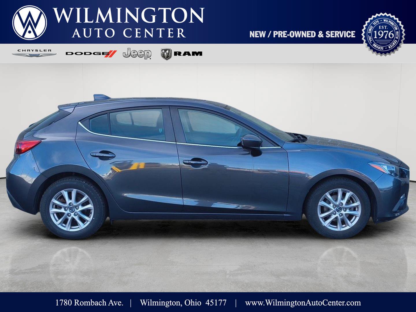 Used 2016 MAZDA MAZDA3 i Touring w/ Popular Equipment Package FWD image 1