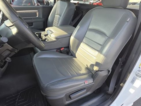 Used 2016 RAM 2500 Tradesman w/ Power & Remote Entry Group image 29