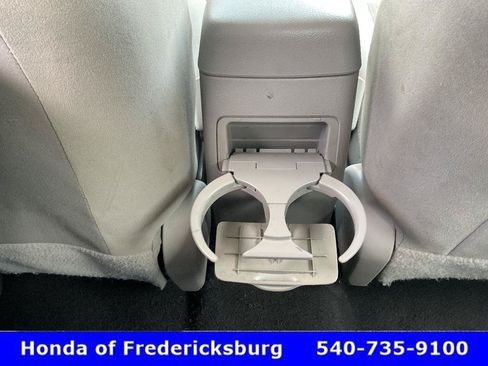 Used 2013 Toyota Corolla LE FWD image 31