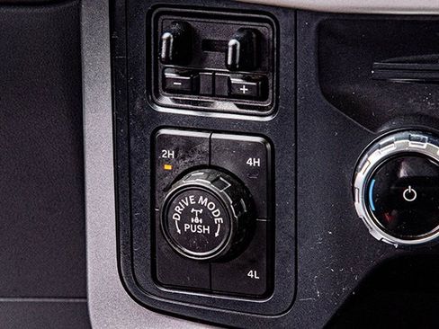 Used 2022 Ford F150 XLT w/ Equipment Group 302A High AWD/4WD image 22