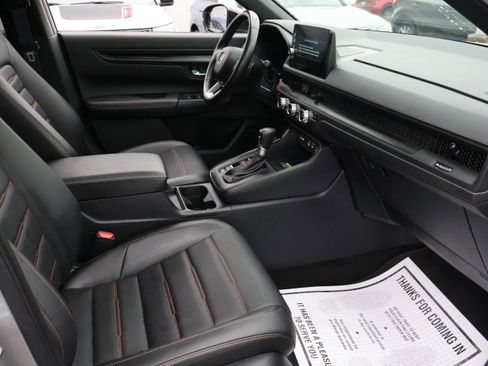 Used 2025 Honda CR-V Sport-L image 7