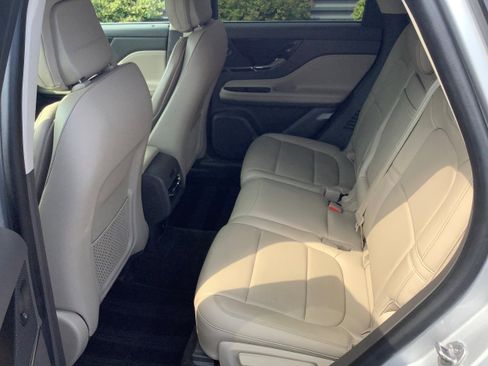 Used 2020 Lincoln Corsair Reserve w/ Equipment Group 201A image 9