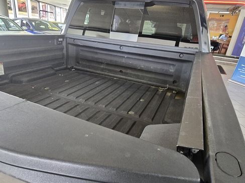 Used 2017 Honda Ridgeline RTL-E image 37