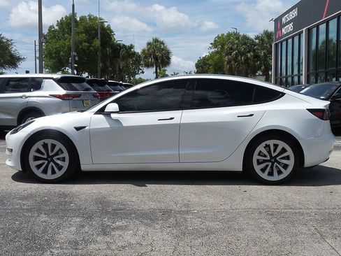 Used 2023 Tesla Model 3 Standard Range RWD image 15
