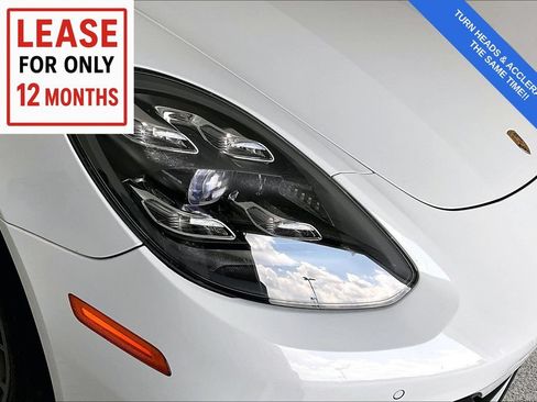 Used 2022 Porsche Panamera Platinum Edition RWD image 38