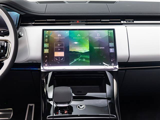 New 2027 Land Rover Range Rover Sport Battersea AWD/4WD image 28