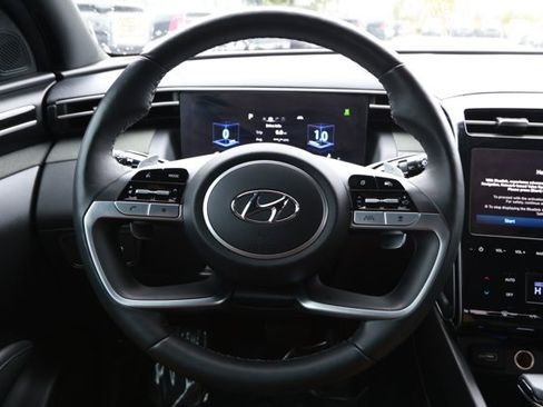 Used 2023 Hyundai Santa Cruz Limited image 11