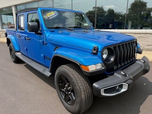 Used 2021 Jeep Gladiator Sport AWD/4WD image 7