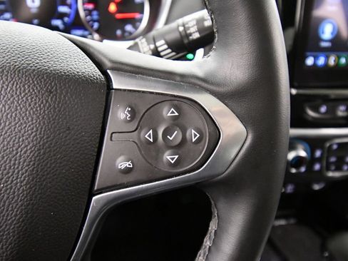 Used 2023 Chevrolet Traverse High Country AWD/4WD image 23